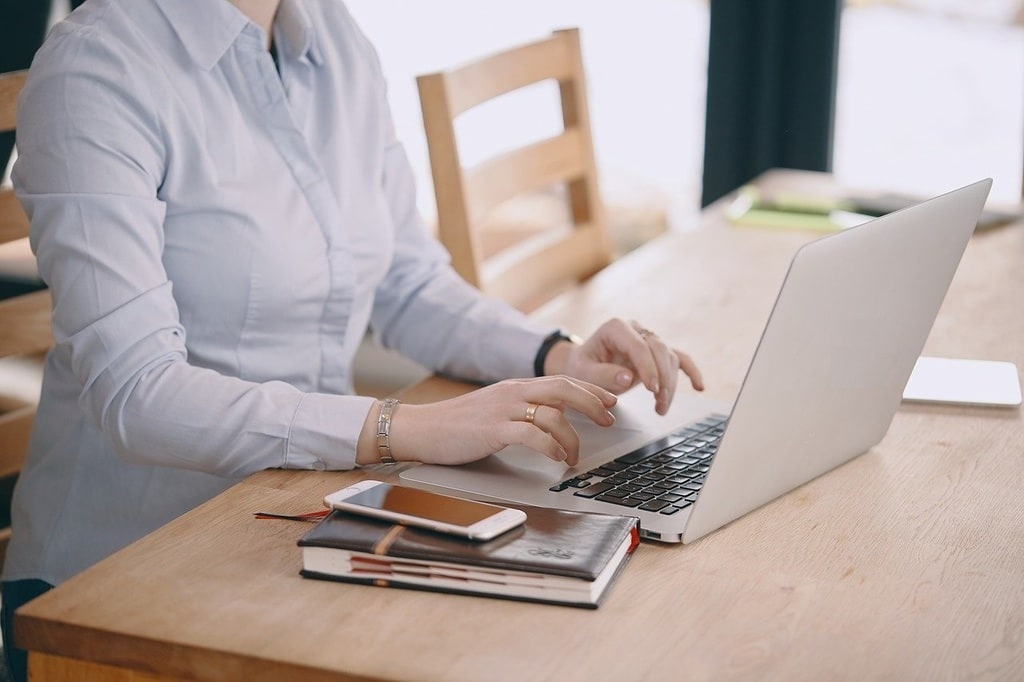 Comment l'intelligence artificielle redéfinit les entreprises ?
